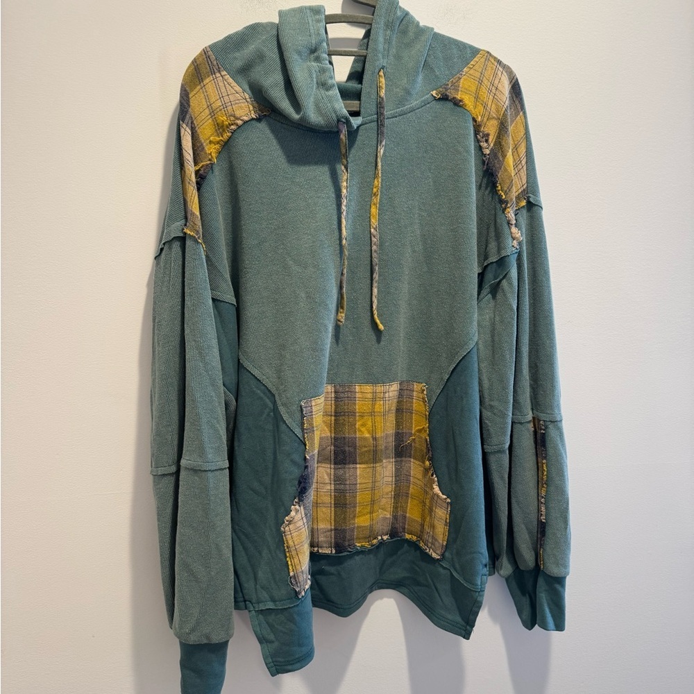 POL Patchwork Hoodie - Picture 5 of 6